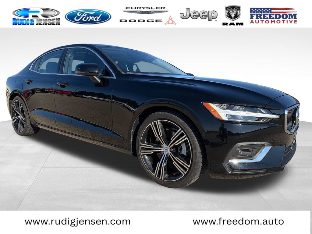 Used 2022 Volvo S60 B5 Inscription w/ Advanced Package