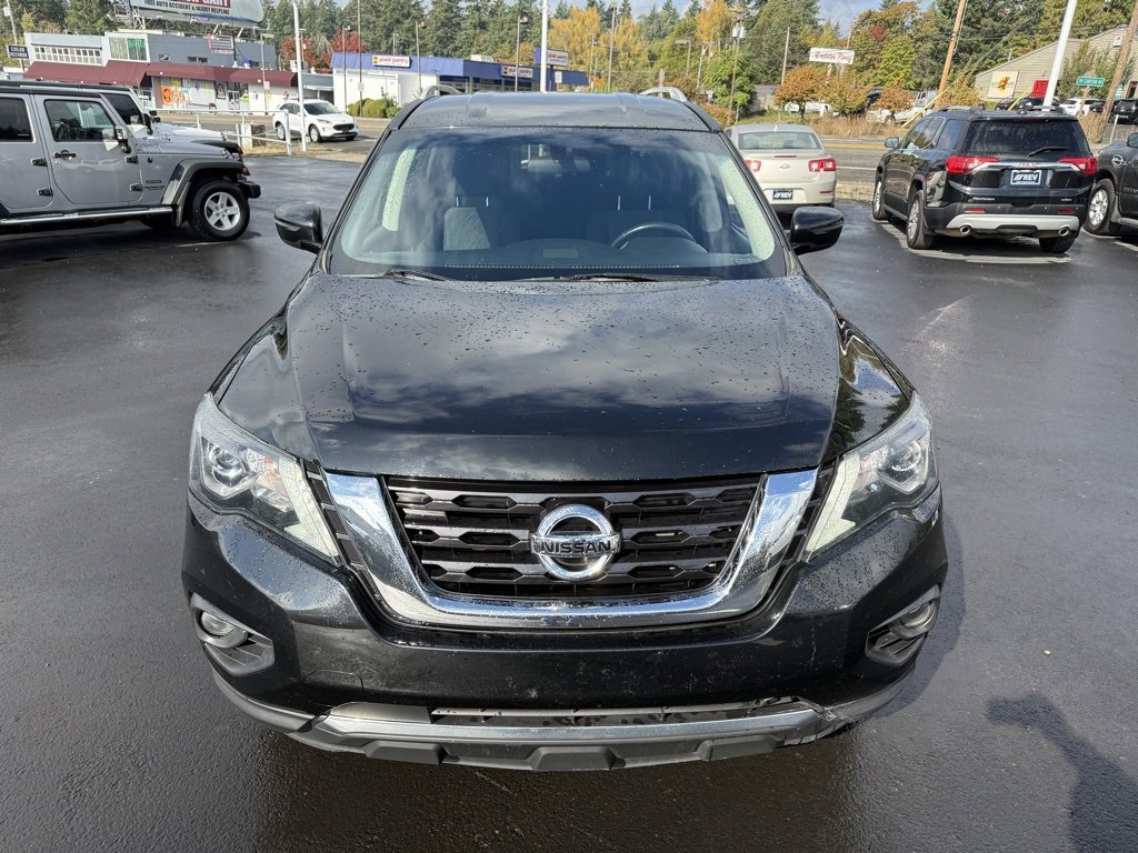 Used 2020 Nissan Pathfinder SV image 13