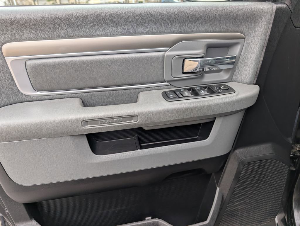 Used 2015 RAM 1500 Big Horn image 12
