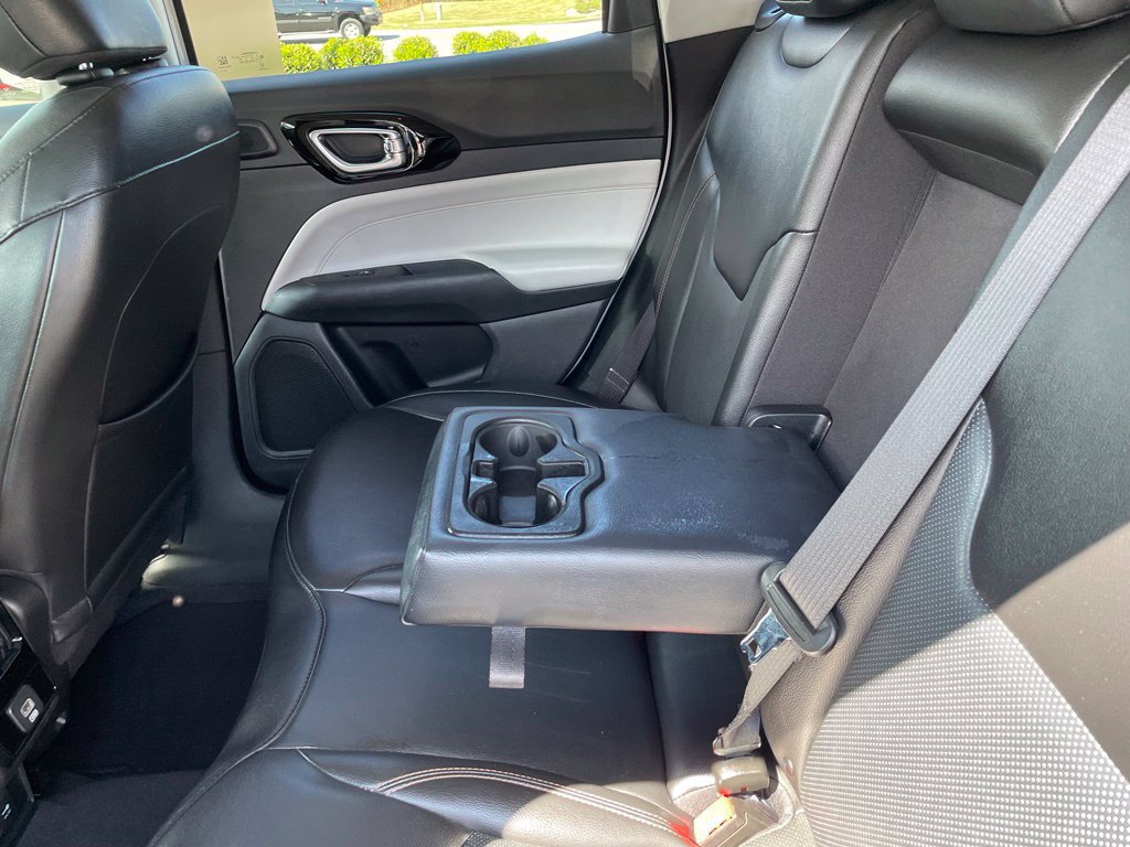 Used 2022 Jeep Compass Limited w/ Sun and Sound Group AWD/4WD image 30