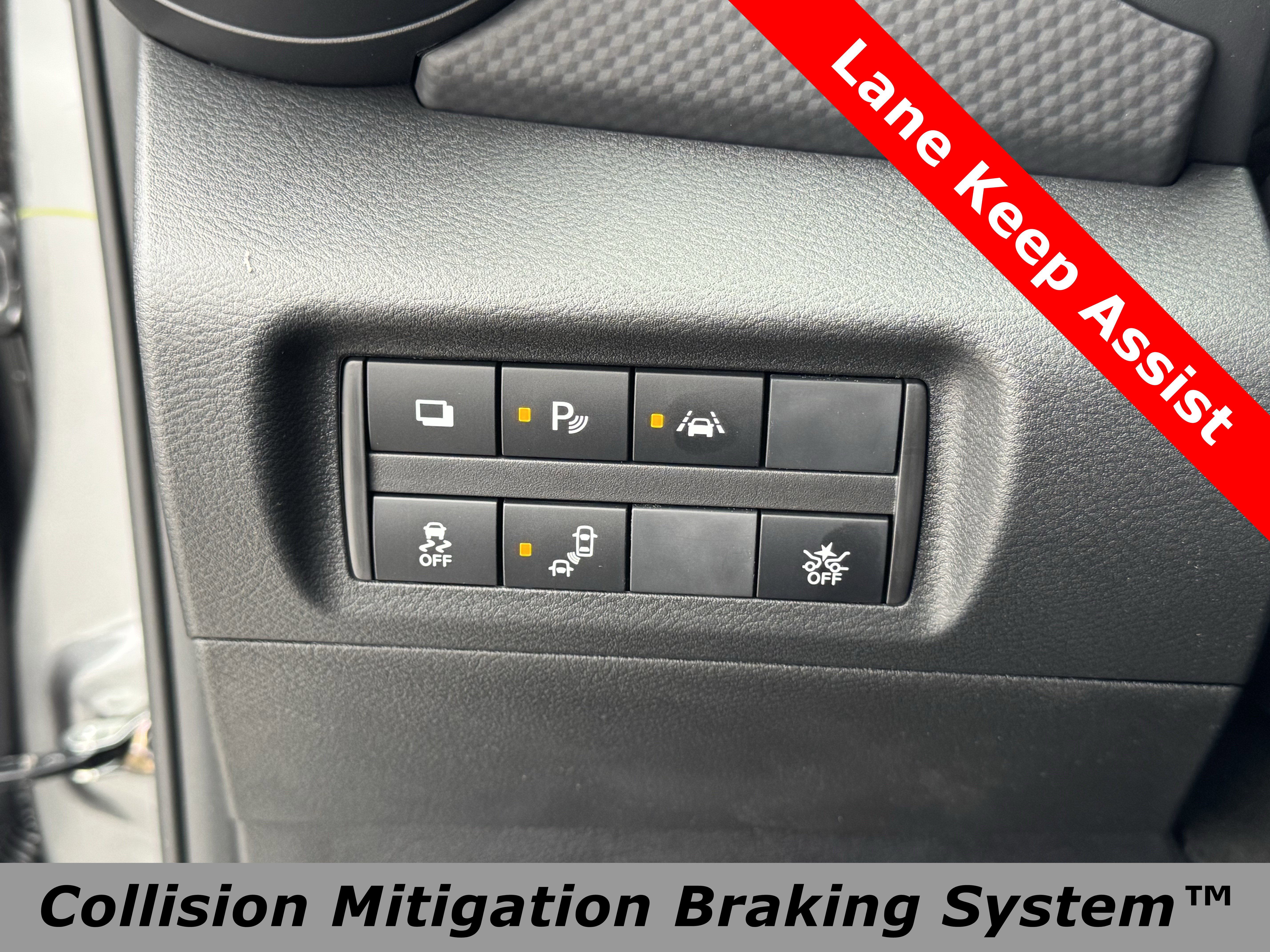 Used 2025 Nissan Kicks Play S image 5