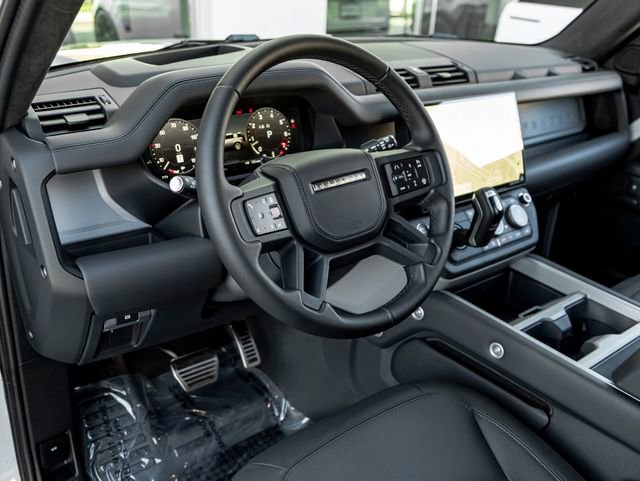 Used 2026 Land Rover Defender 110 X AWD/4WD image 17