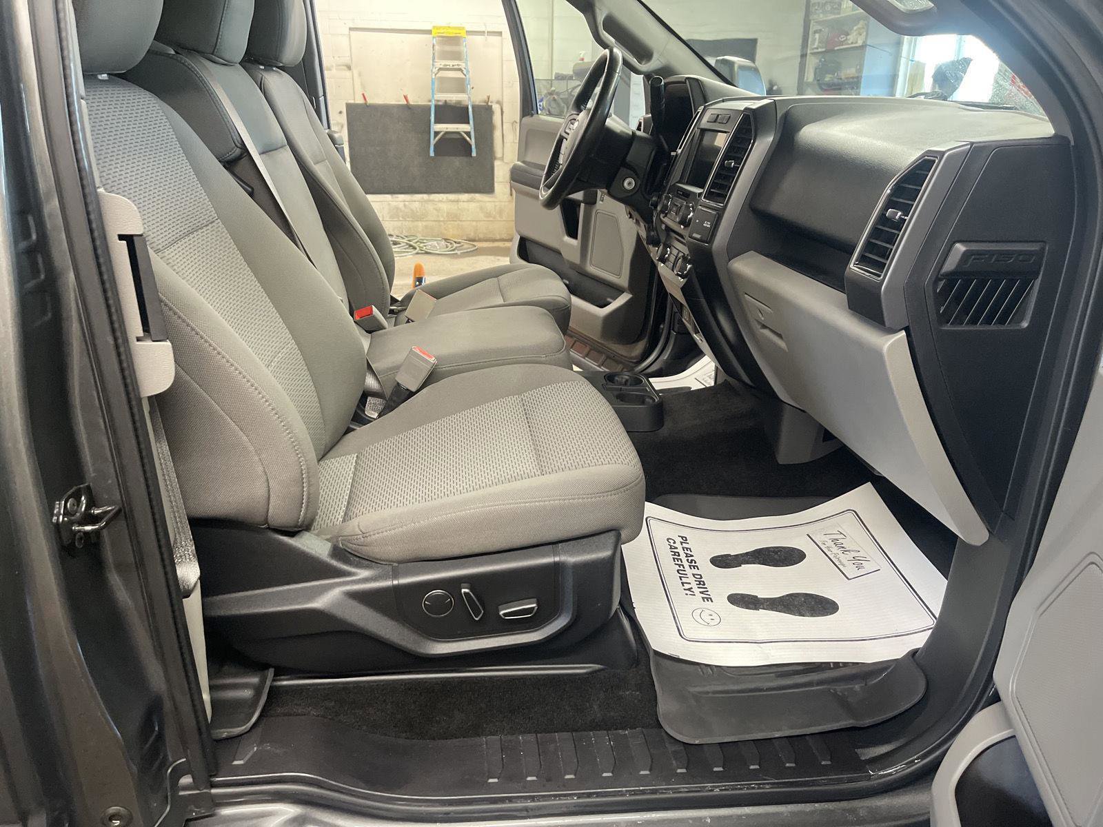 Used 2018 Ford F150 XLT w/ Equipment Group 302A Luxury image 26