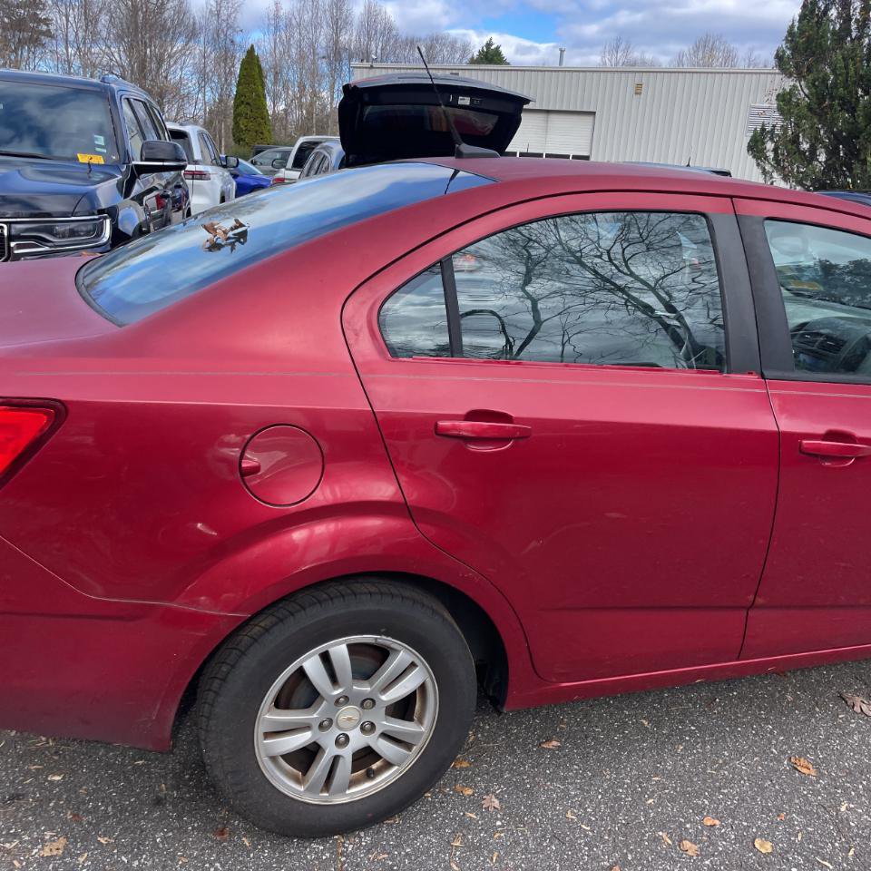 Used 2012 Chevrolet Sonic LS image 5