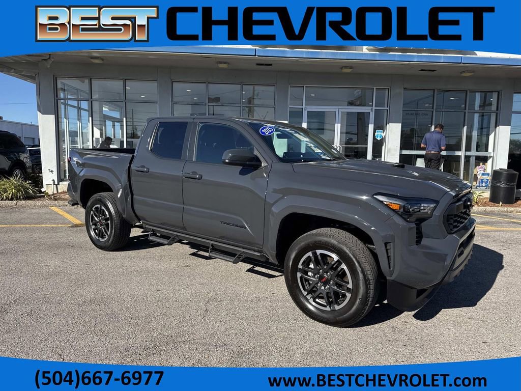 Used 2025 Toyota Tacoma TRD Sport video 1