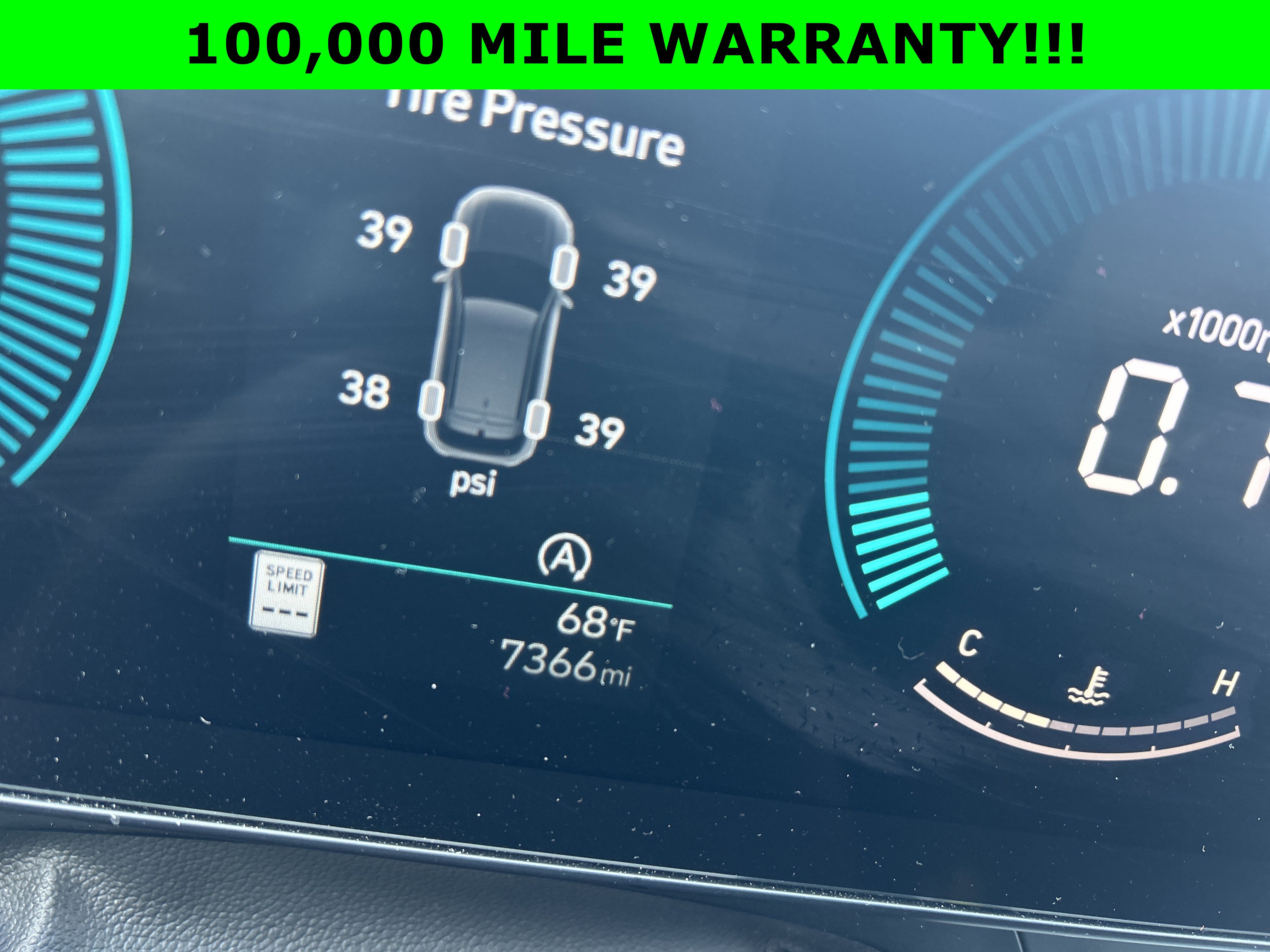 Certified 2025 Hyundai Kona SE image 31