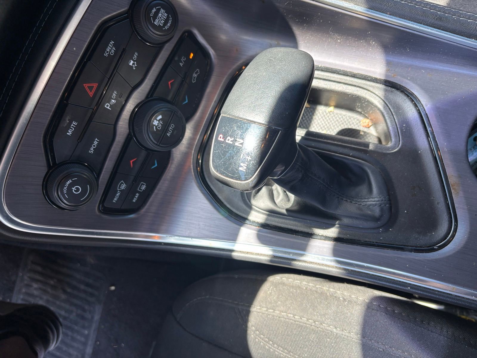 Used 2017 Dodge Challenger SXT RWD image 12