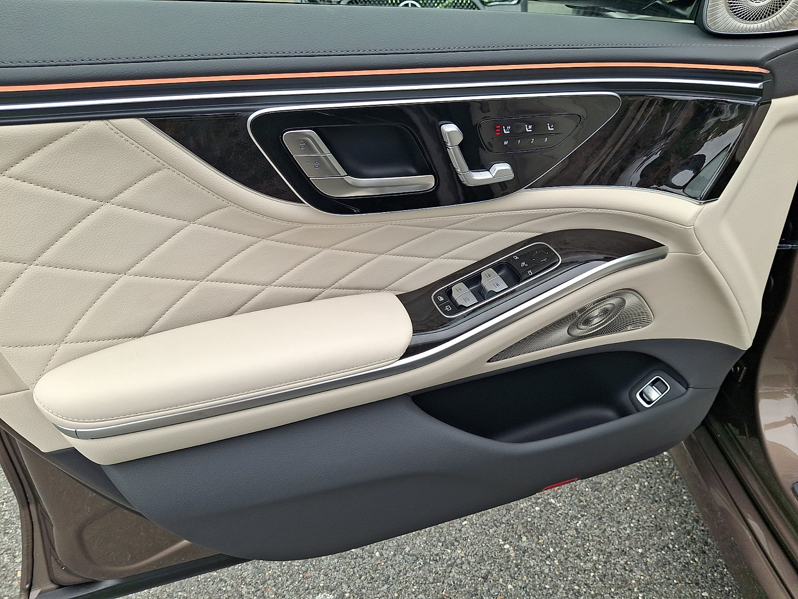 New 2027 Mercedes-Benz S 580 4MATIC Sedan image 7