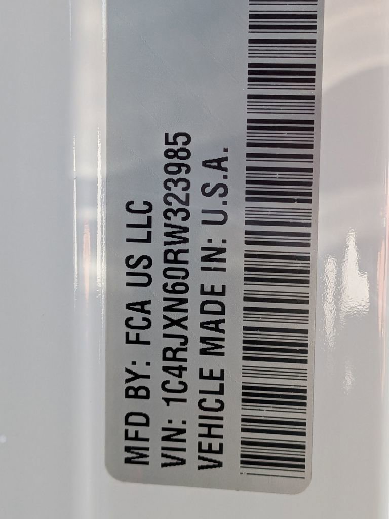 Used 2024 Jeep Wrangler Unlimited image 29