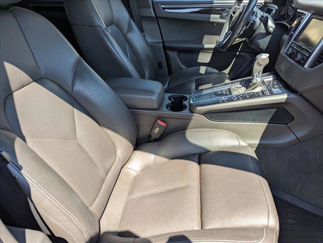 Used 2016 Porsche Macan S AWD/4WD image 22