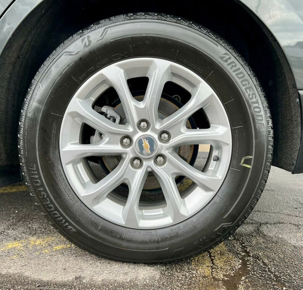 Used 2021 Chevrolet Equinox LT image 27