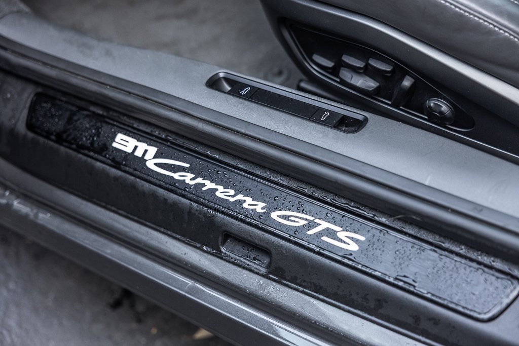 Certified 2024 Porsche 911 Carrera GTS image 20