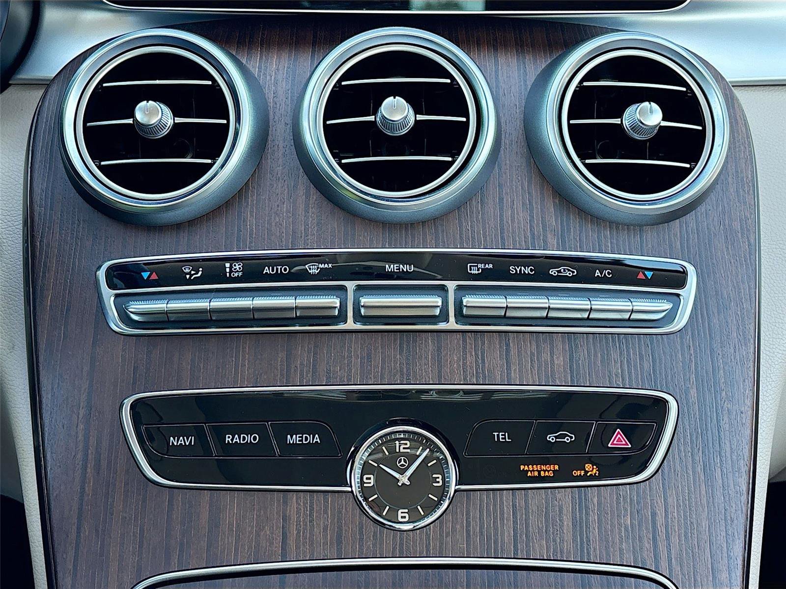 Used 2020 Mercedes-Benz C 300 Sedan image 19