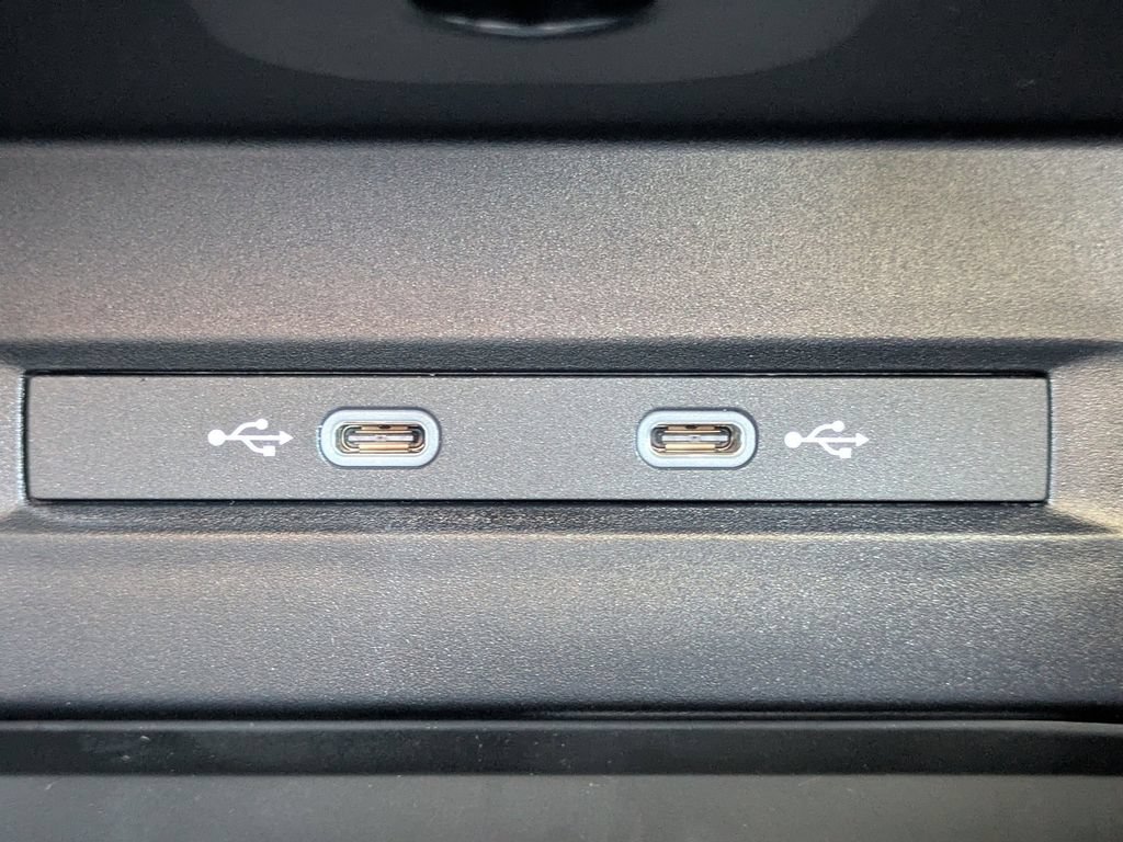 New 2026 Volkswagen Taos SE FWD image 22