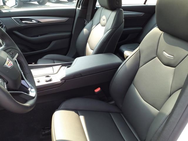 New 2025 Cadillac CT5 Premium Luxury w/ LPO, Radiant Package image 7