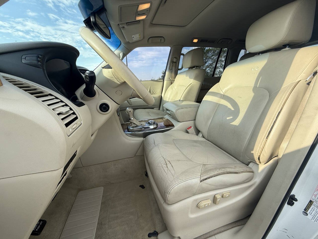 Used 2012 INFINITI QX56 4WD w/ Theater Pkg image 7