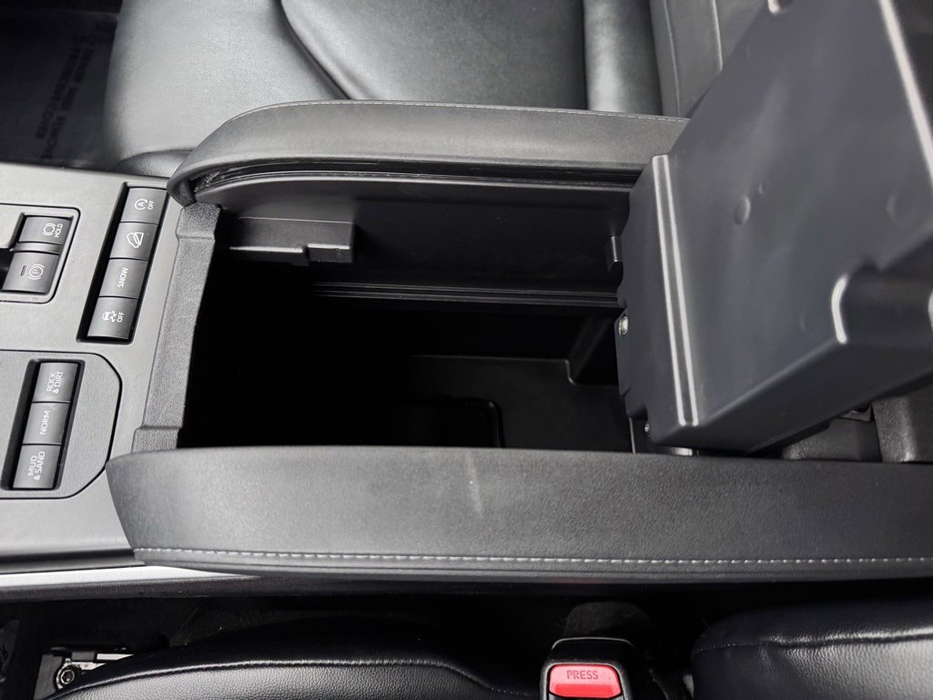 Certified 2021 Toyota Highlander XLE image 22