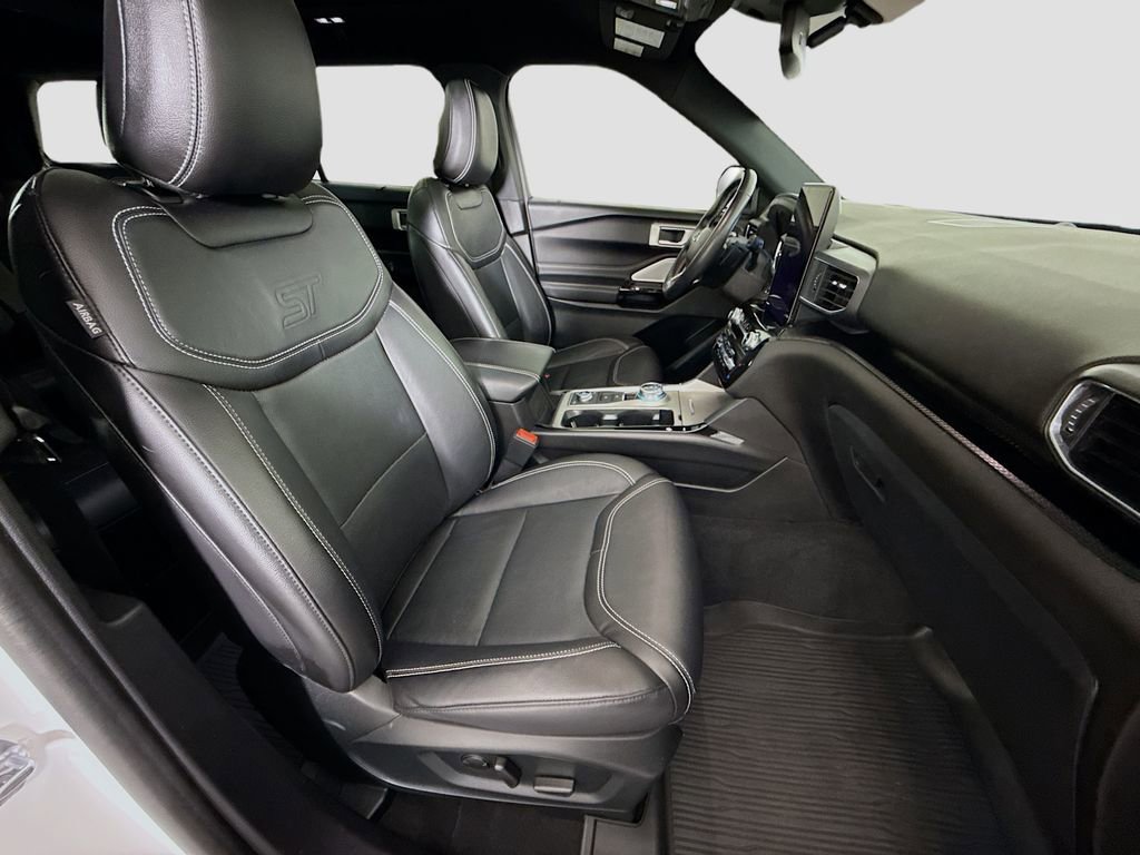 Used 2022 Ford Explorer ST w/ Equipment Group 401A image 30