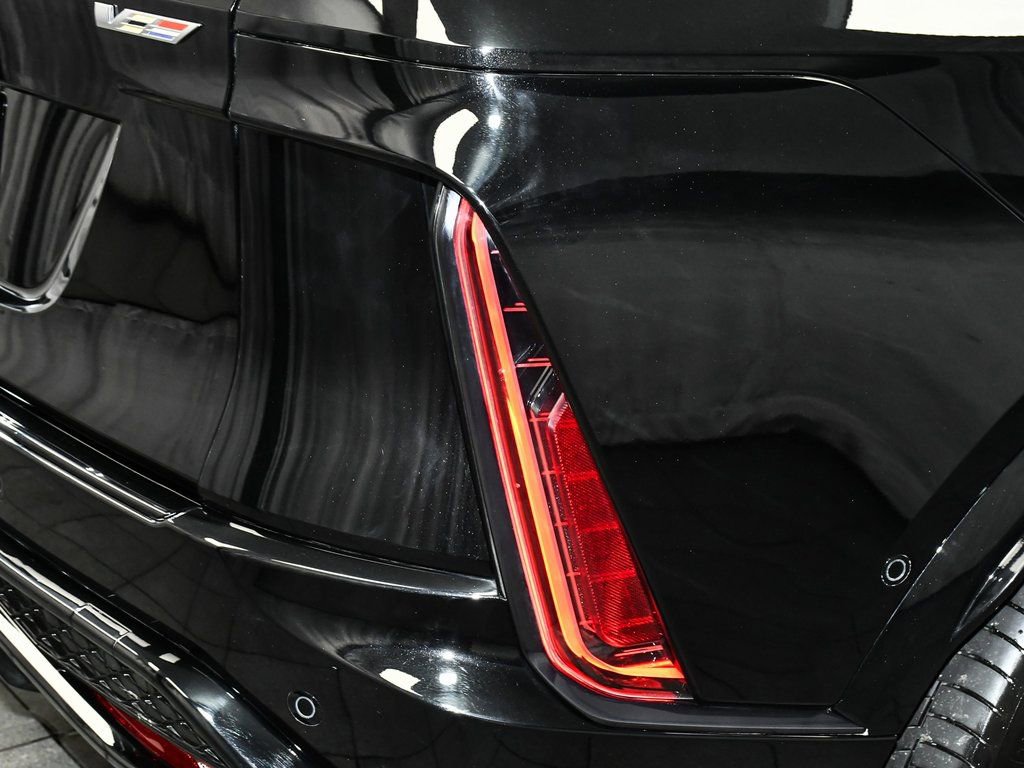 Used 2026 Cadillac Lyriq V image 89