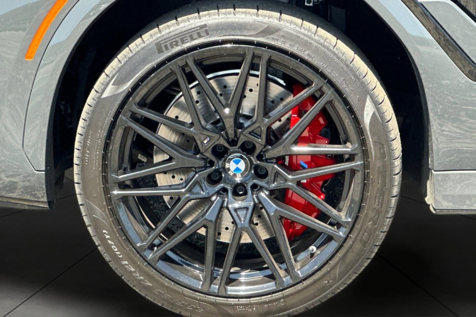Used 2021 BMW X6 M w/ Competition Package image 26
