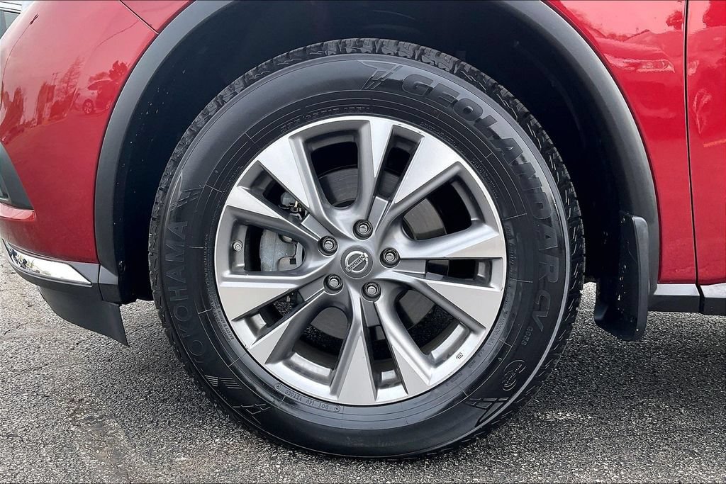 Used 2017 Nissan Murano SV AWD/4WD image 10
