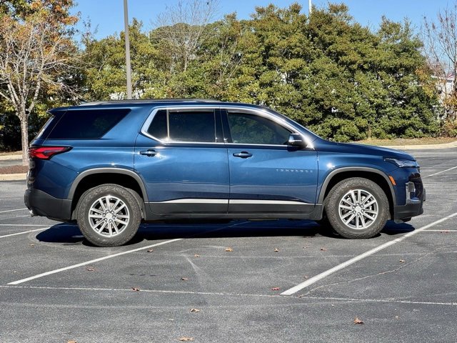 Used 2023 Chevrolet Traverse LT image 9