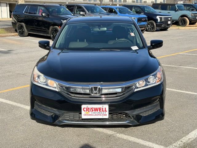 Used 2017 Honda Accord LX image 10