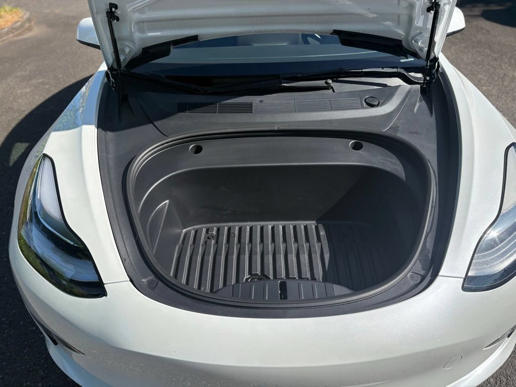 Used 2022 Tesla Model 3 Long Range AWD/4WD image 21