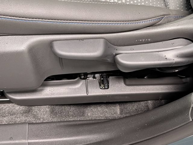 New 2026 Chevrolet Trax LT w/ Sunroof Package FWD image 10