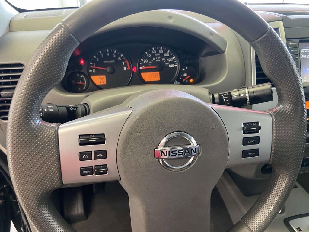 Used 2021 Nissan Frontier SV w/ Midnight Edition Floor Mats image 19