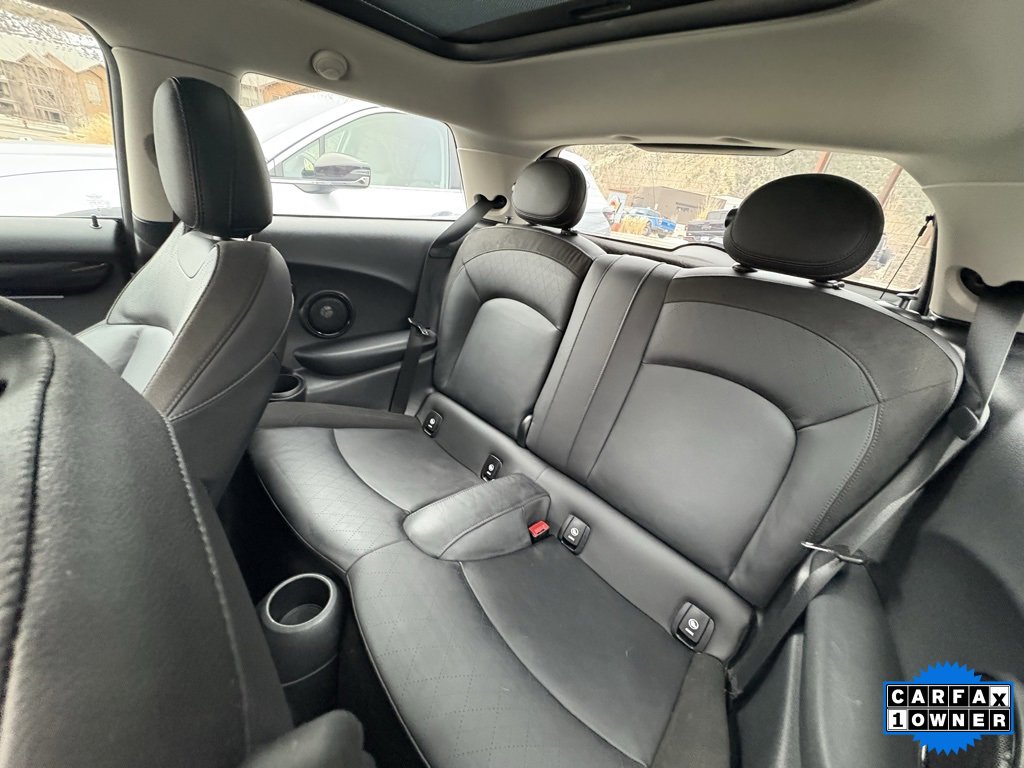 Used 2024 MINI Cooper SE image 24