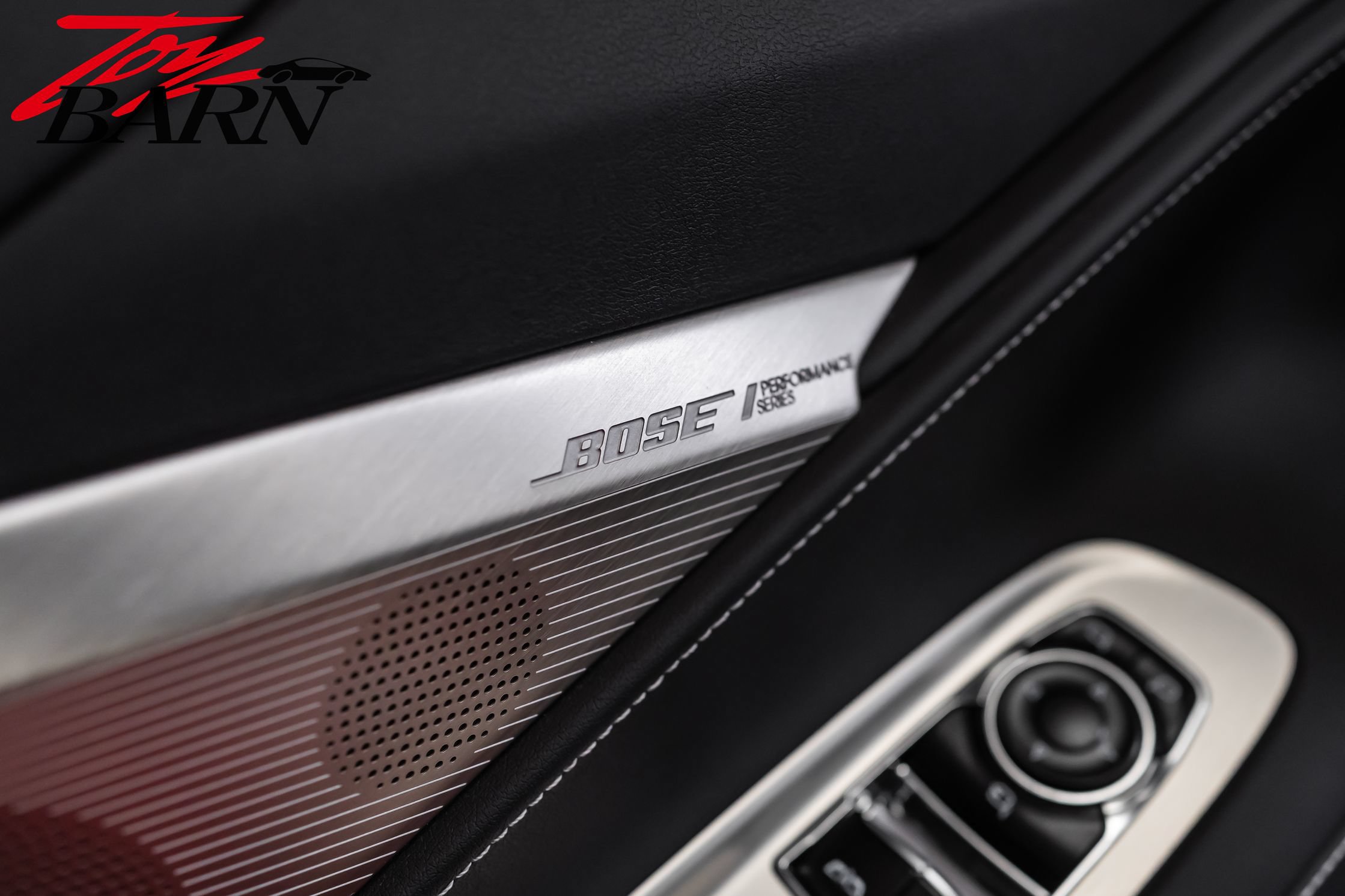 Used 2020 Chevrolet Corvette Stingray Preferred Cpe w/ 2LT Preferred Equipment Group RWD image 26