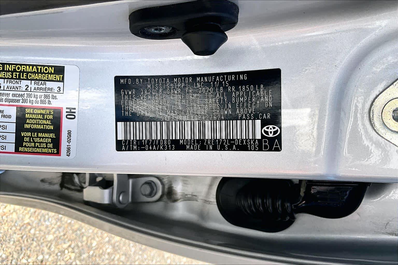 Used 2016 Toyota Corolla S FWD image 36