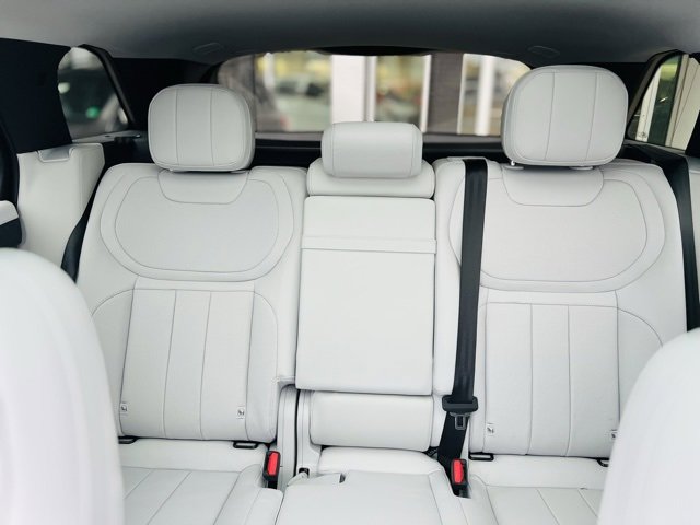 Used 2024 Land Rover Range Rover Sport SE image 20
