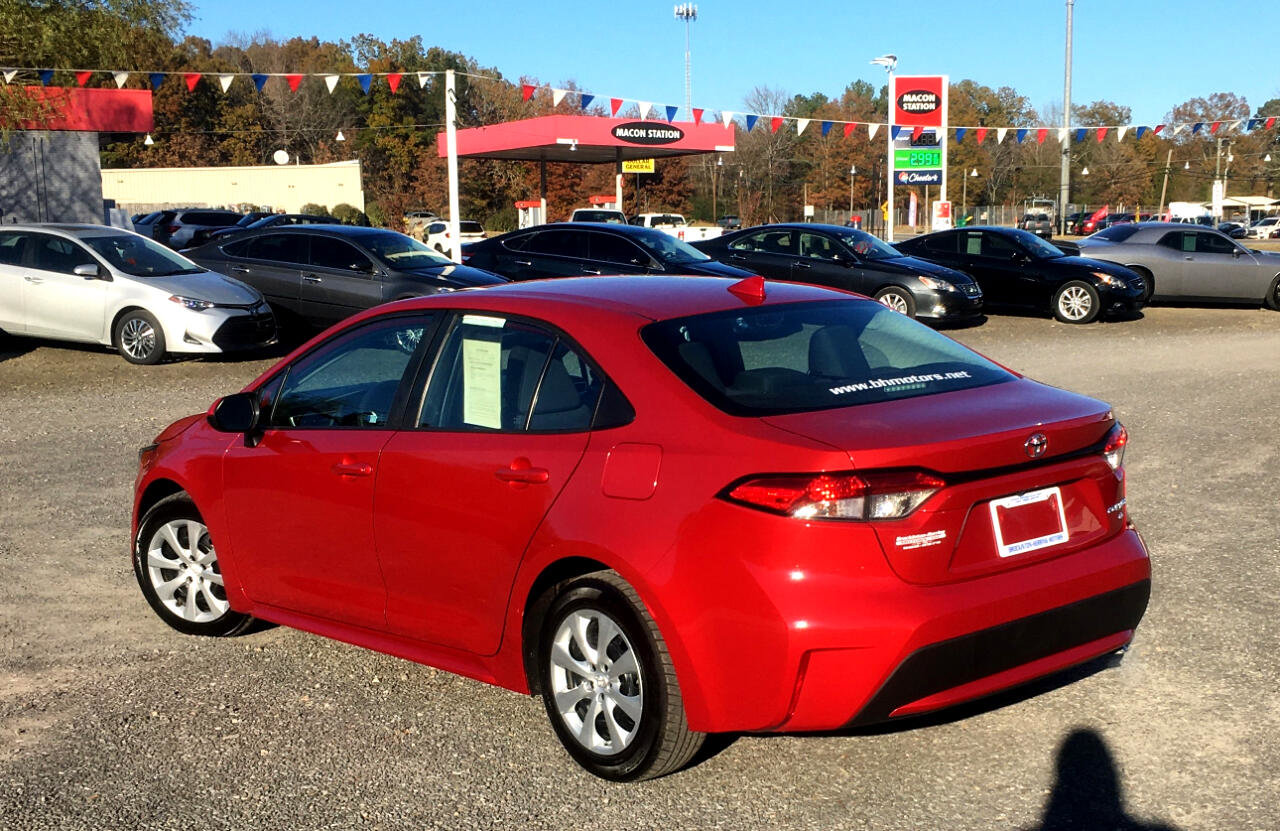 Used 2020 Toyota Corolla LE image 3