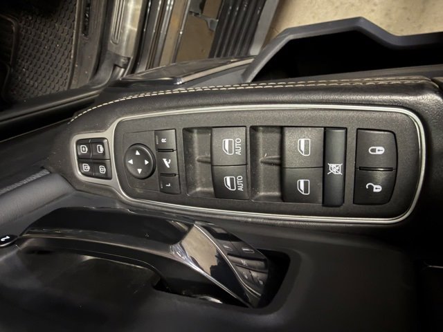 Used 2024 RAM 3500 Limited image 22