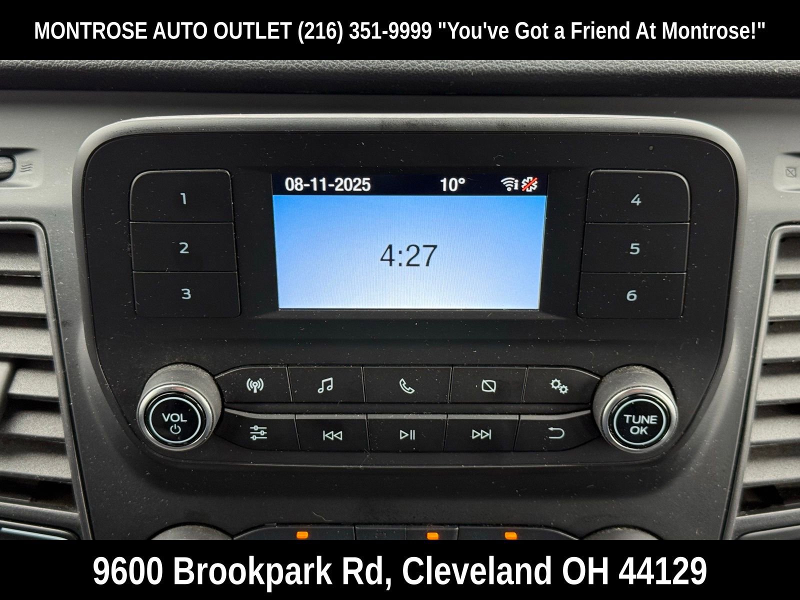 Used 2023 Ford Transit 250 Low Roof AWD w/ Exterior Upgrade Package image 16