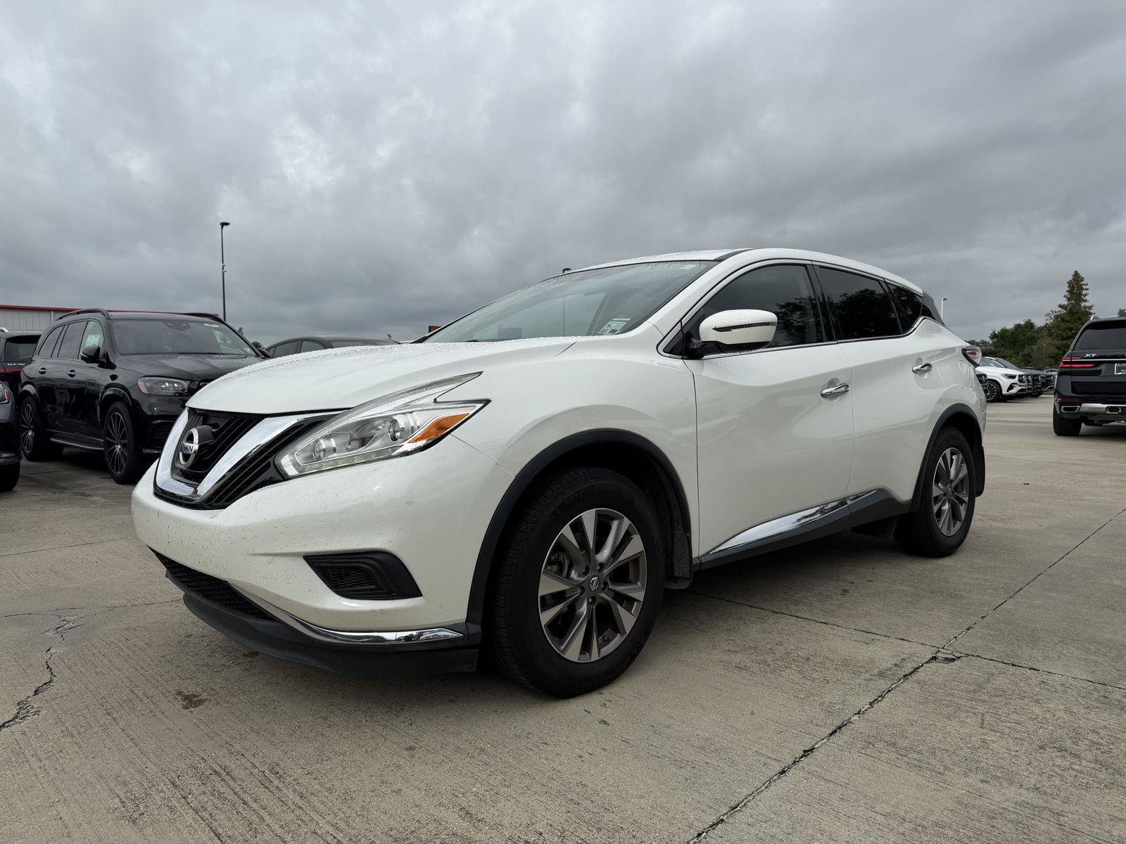 Used 2017 Nissan Murano S w/ Navigation Package FWD image 3
