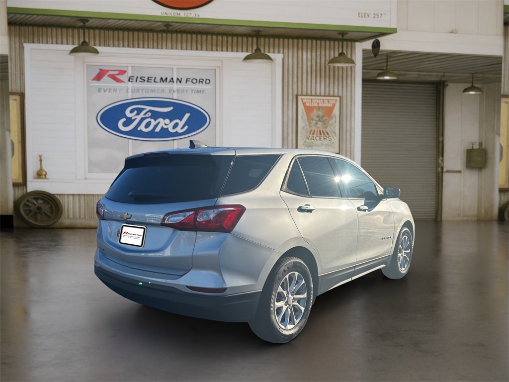 Used 2019 Chevrolet Equinox LS w/ LS Convenience Package image 6