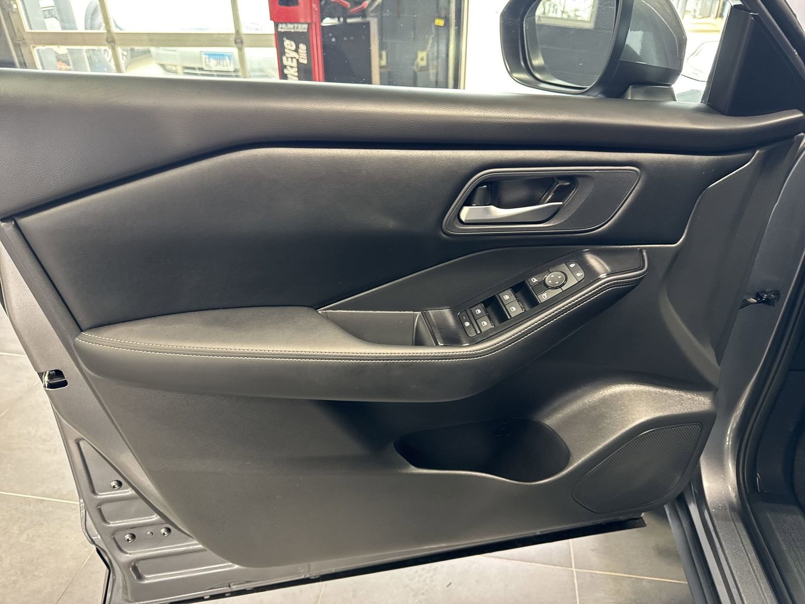 Certified 2026 Nissan Rogue SV w/ Cold Weather Package image 28