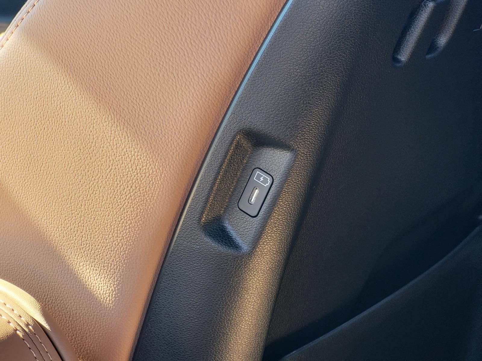 New 2026 Hyundai Santa Fe Limited image 12