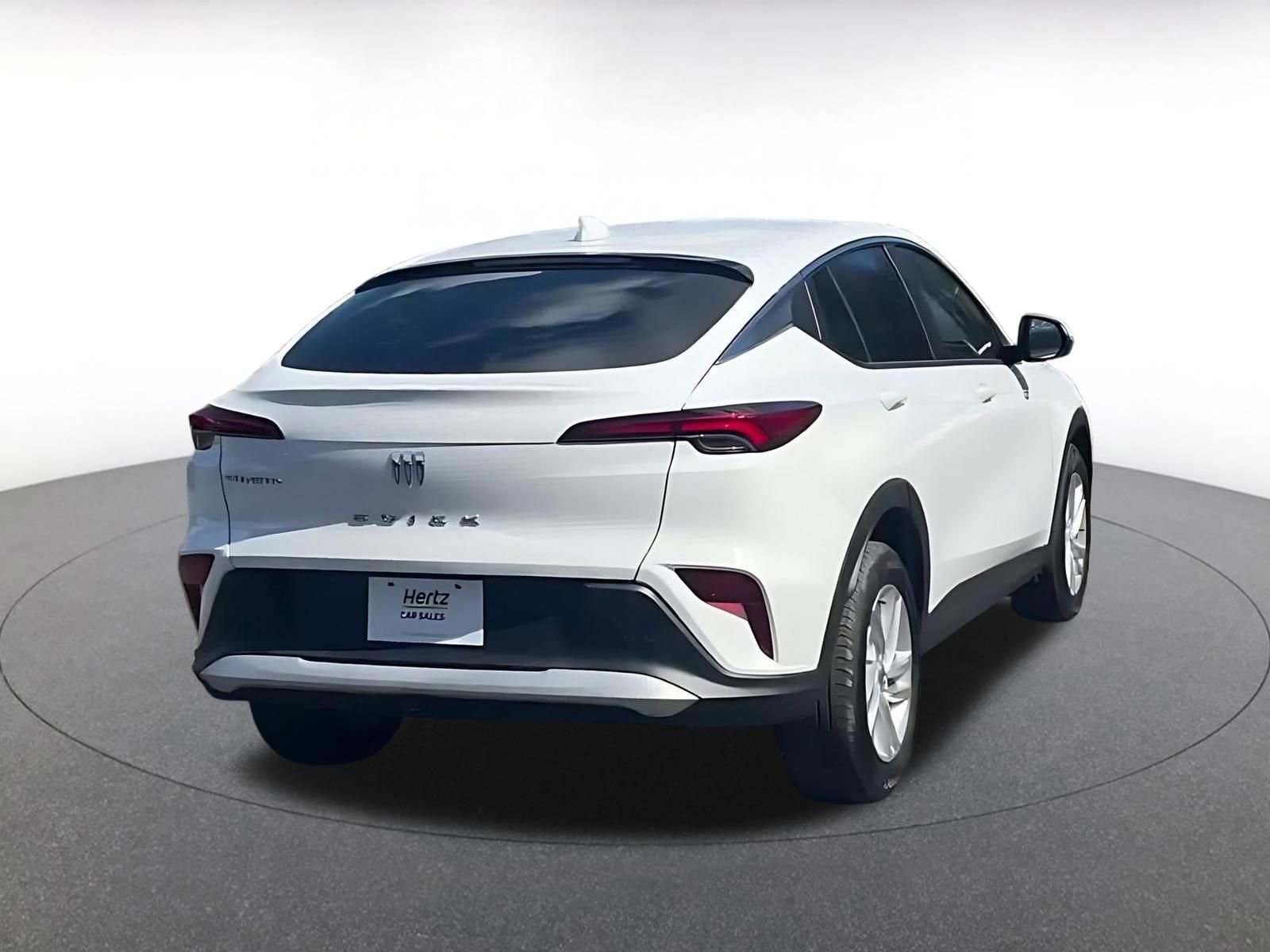 Used 2025 Buick Envista Preferred image 14