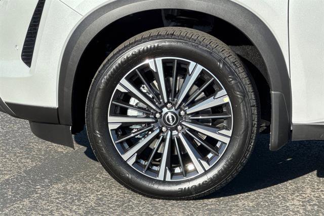 New 2026 Nissan Pathfinder Platinum image 33