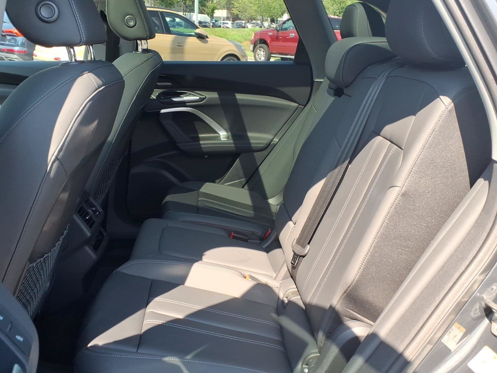 Certified 2025 Audi Q5 Premium Plus w/ Premium Plus AWD/4WD image 20