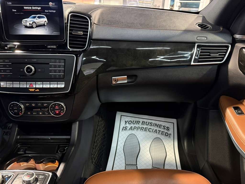 Used 2018 Mercedes-Benz GLS 550 4MATIC w/ Offroad Package image 21