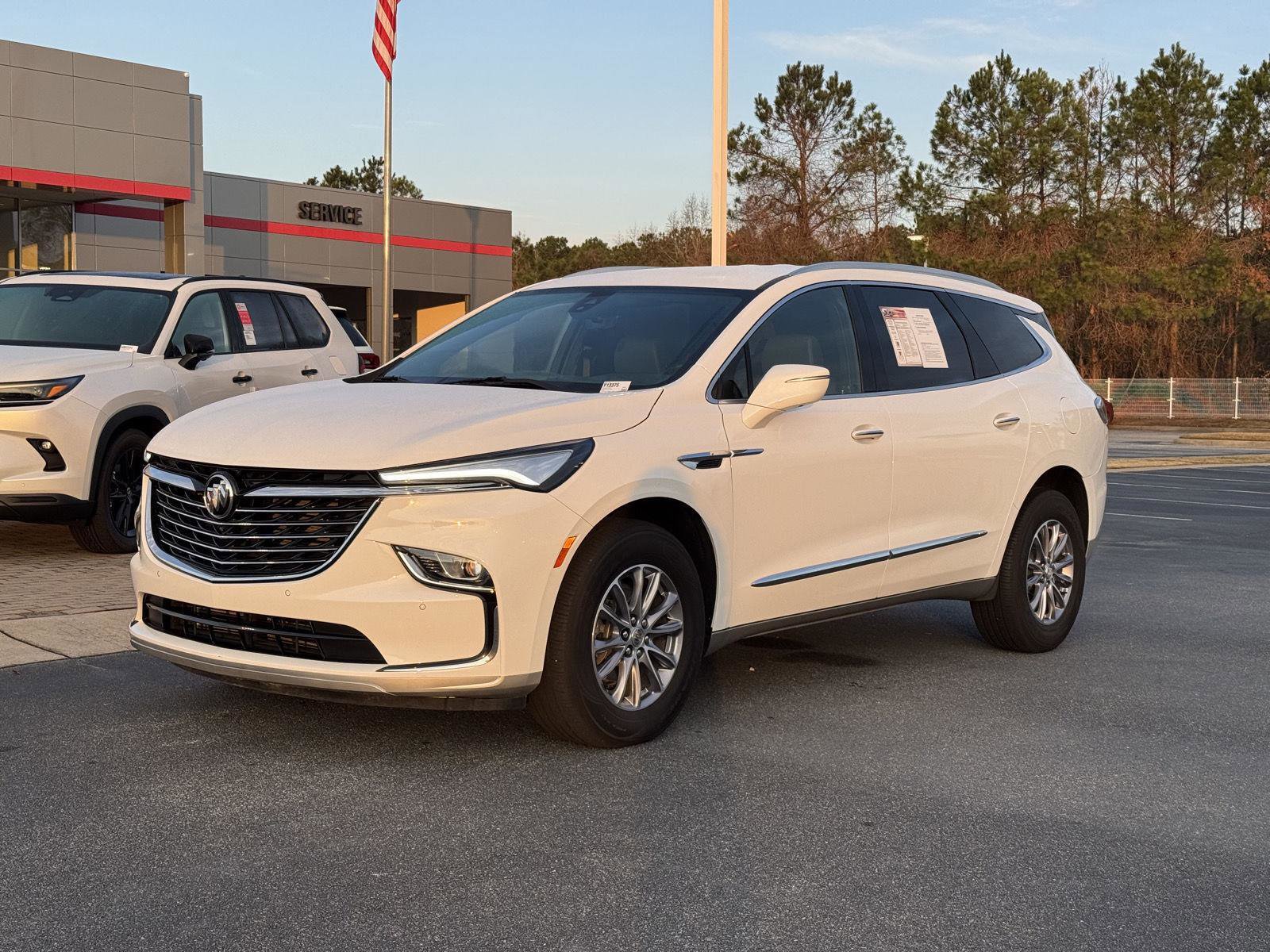 Used 2024 Buick Enclave Premium video 1