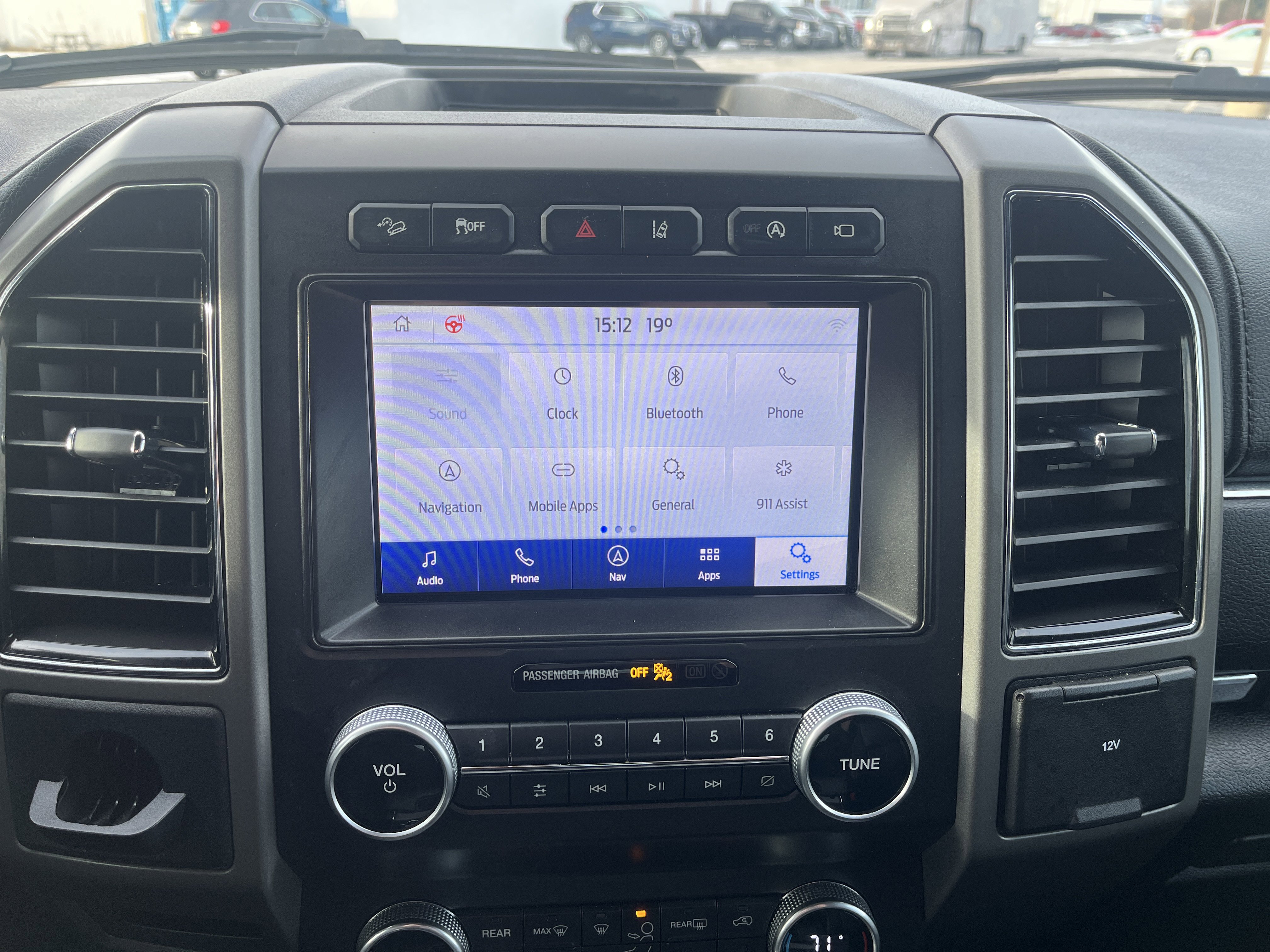 Used 2021 Ford Expedition XLT image 30