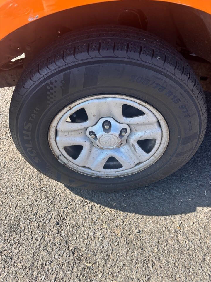 Used 2004 Toyota Tacoma 2WD Regular Cab image 9