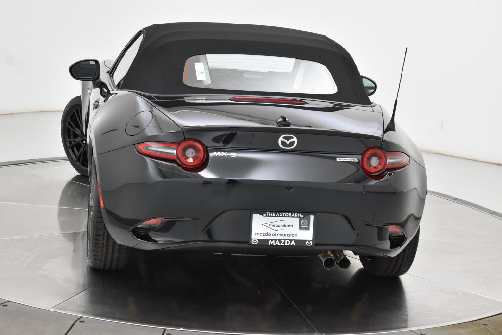 New 2026 MAZDA MX-5 Miata Club w/ Weather Package RWD image 10