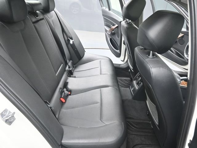 Used 2014 BMW 328i xDrive Sedan image 12